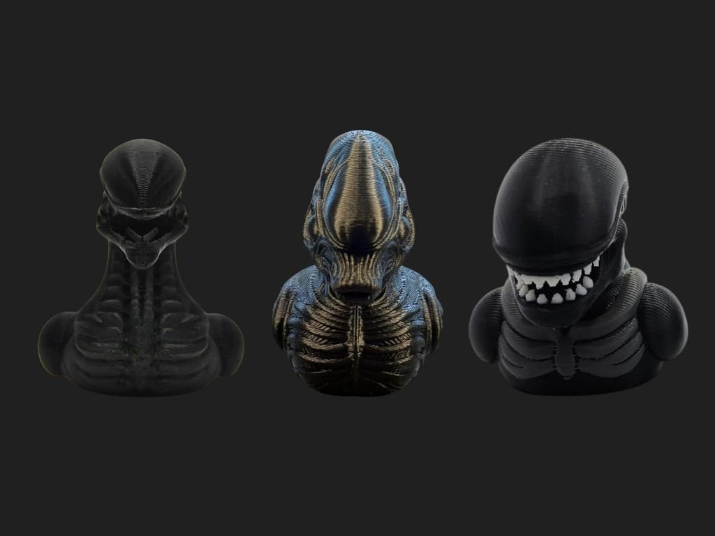 Xenomorph Duck Figurine Display Shelf Decor Item for Office Desk Decoration Horror Fan Art