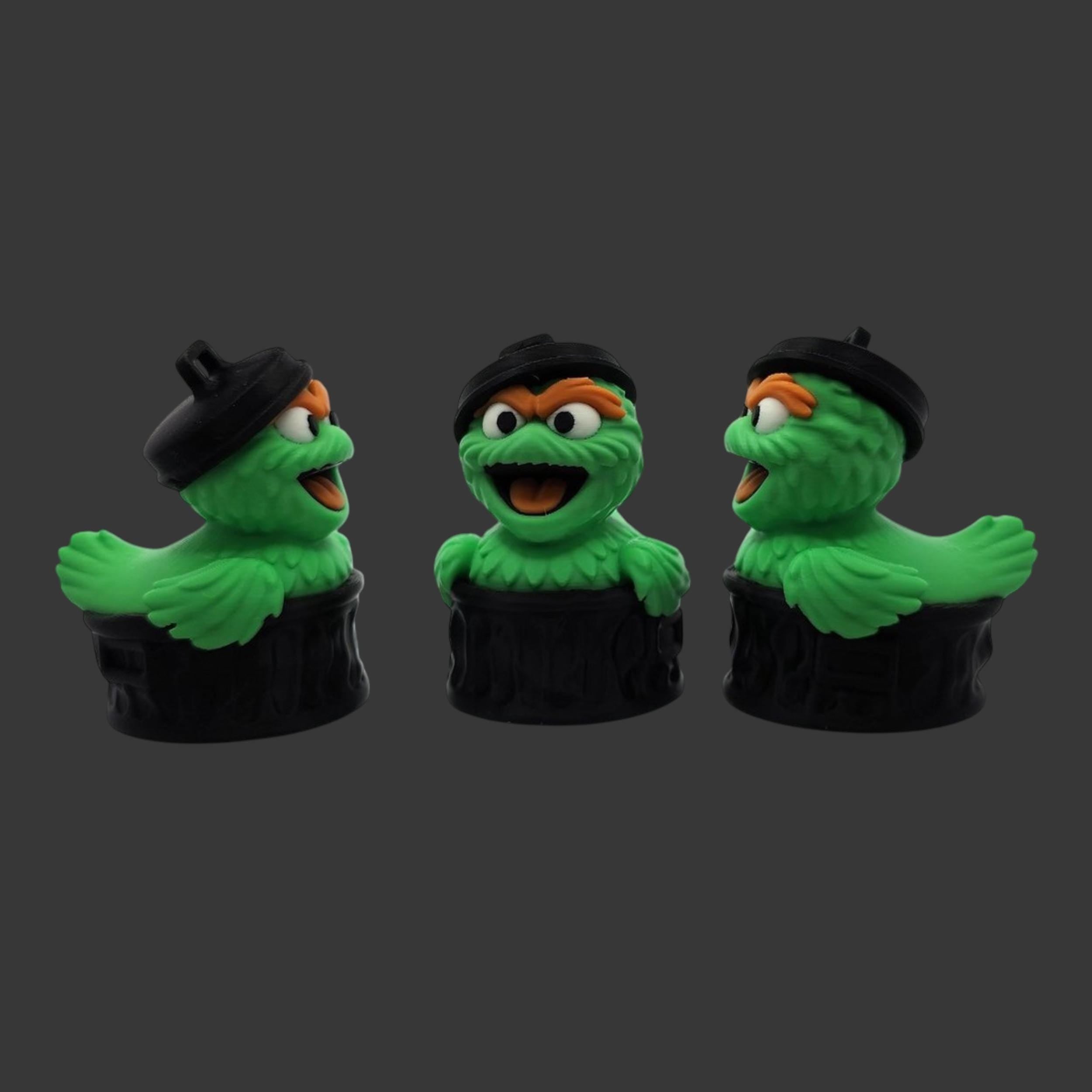 Oscar Grouch Trash Can Figure Collectible Character Toy Desk Decoration Cartoon Figure Miniature Statue Novelty Accessory Green