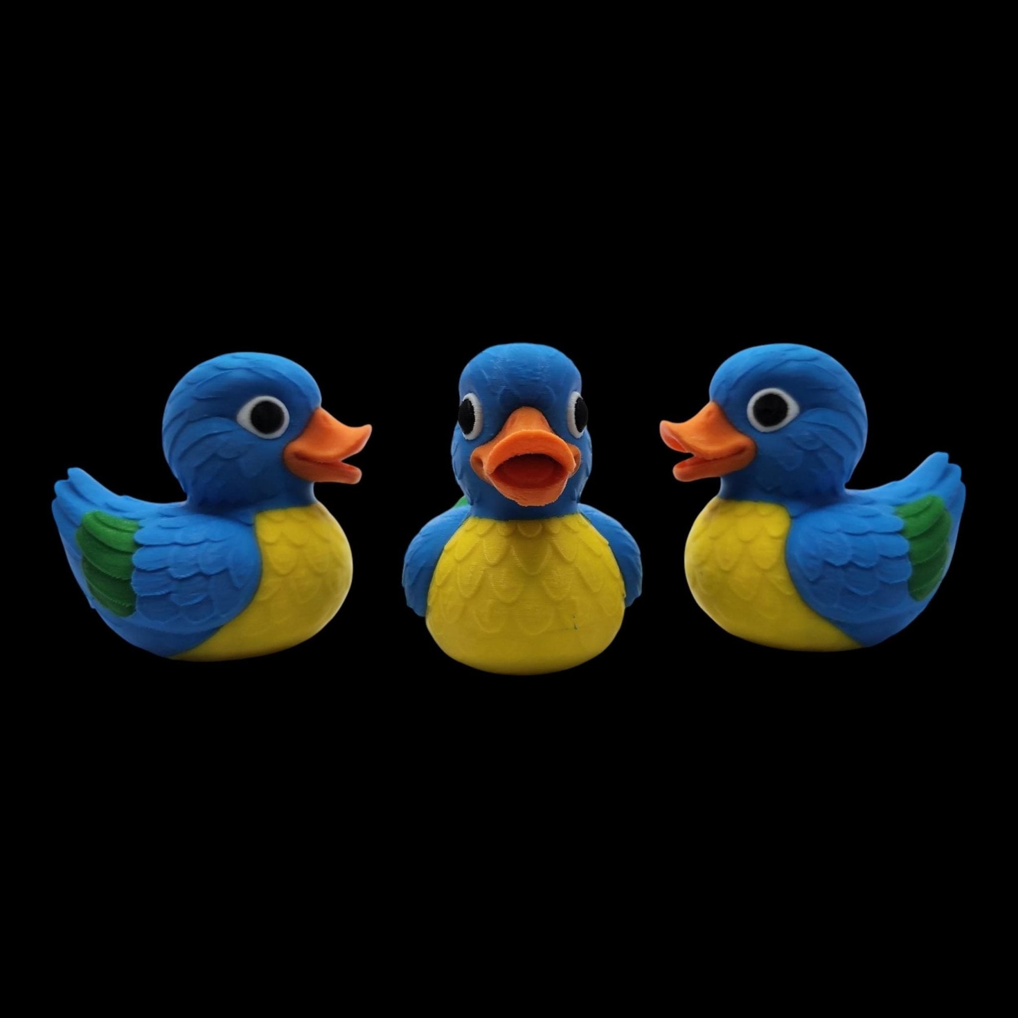 Macaw Duck Figurine, 3D Printed Tropical Bird Decoration in Colorful Designs - JM Designs