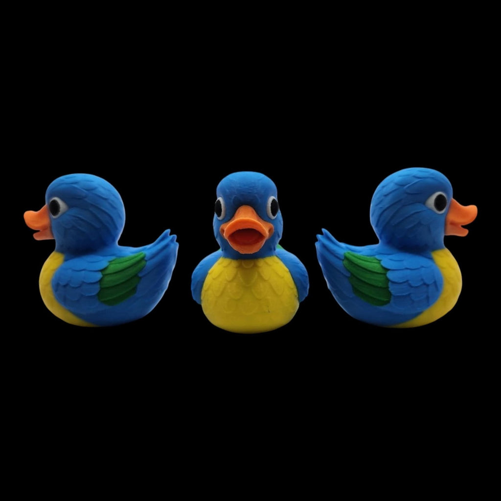Macaw Duck Figurine, 3D Printed Tropical Bird Decoration in Colorful Designs - JM Designs