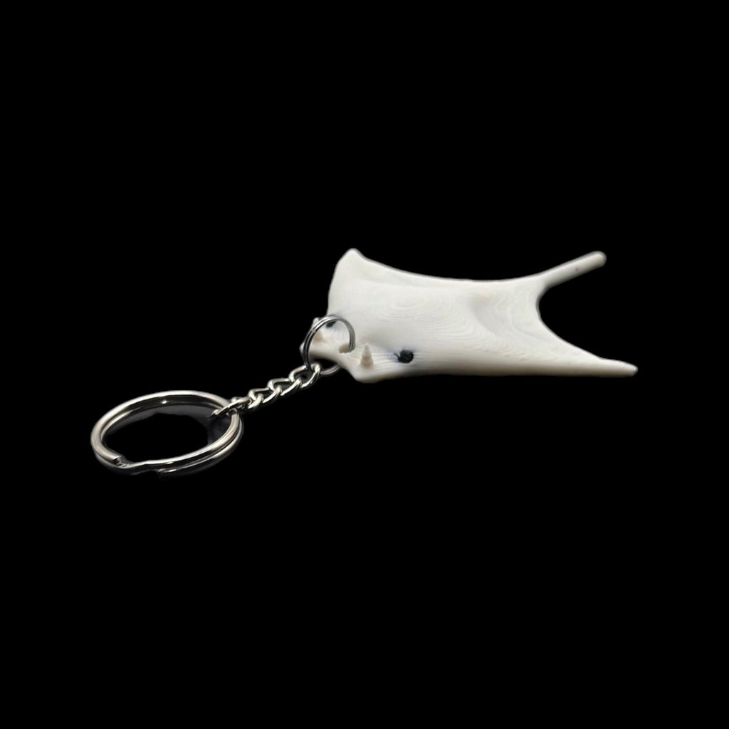 Manta Ray White Towel Animal Keychain Cruise Souvenir Ocean Theme Beach Accessory Sea Decoration - JM Designs