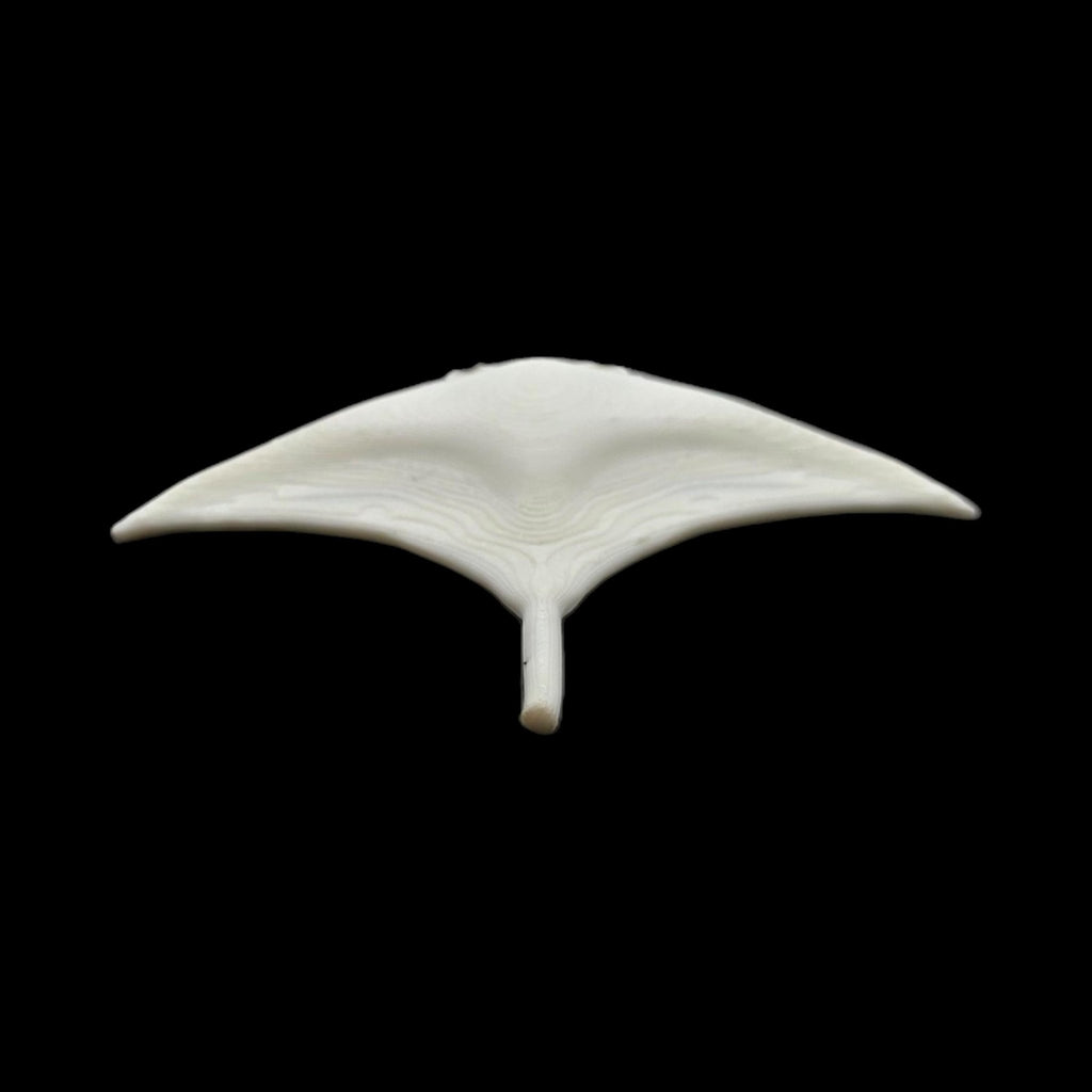Manta Ray White Towel Animal Keychain Cruise Souvenir Ocean Theme Beach Accessory Sea Decoration - JM Designs