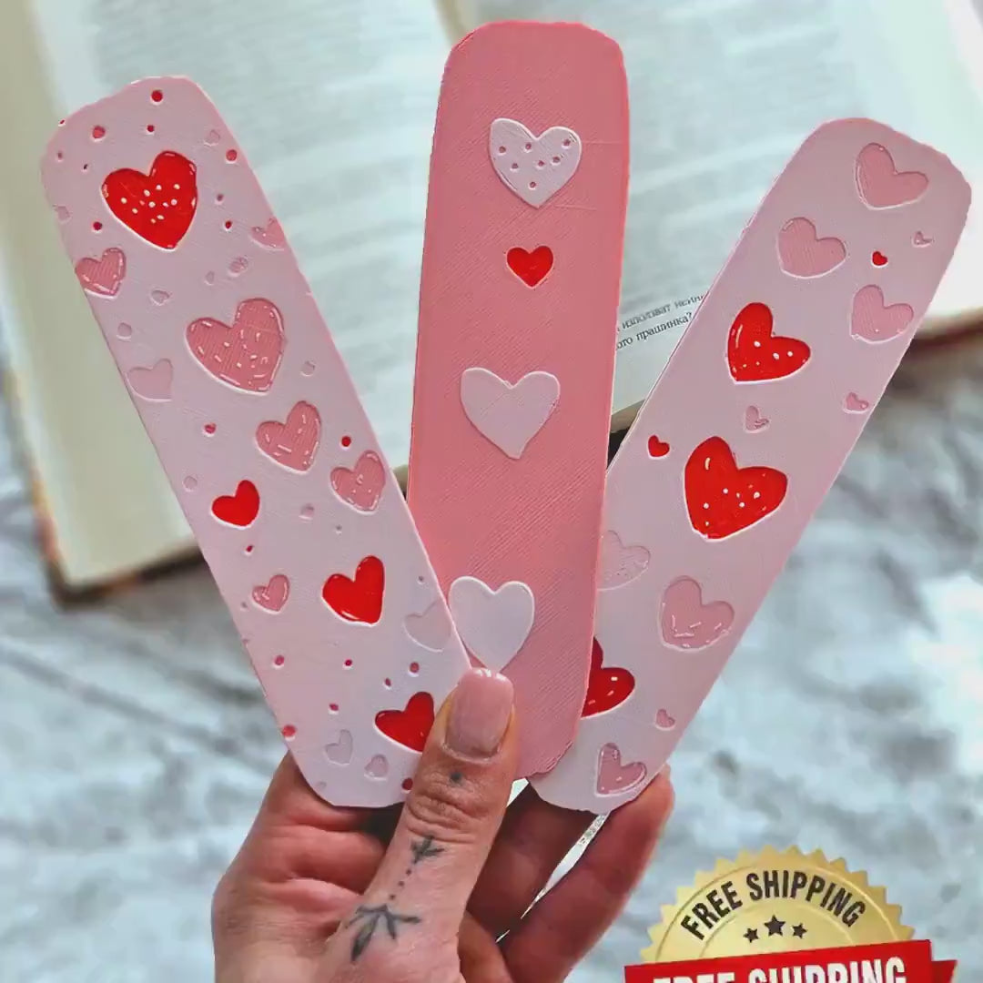 Pink Heart Bookmark Set, 3D Printed Book Lover Accessory