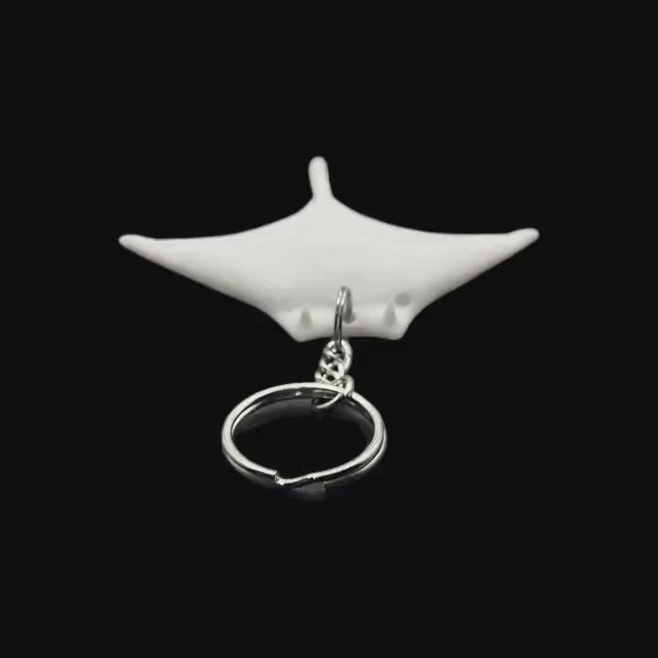 Manta Ray White Towel Animal Keychain Cruise Souvenir Ocean Theme Beach Accessory  Sea Decoration